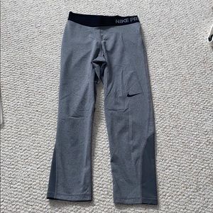 7/8 Nike dry fit leggings